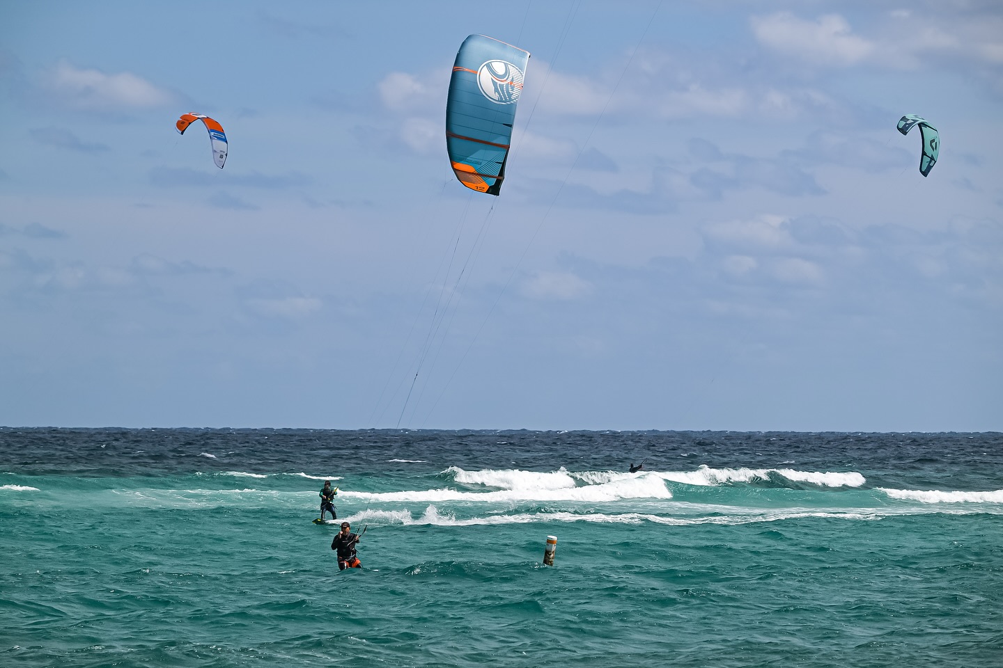 Kitesurfing at Pompano Beach, Fort Lauderdale