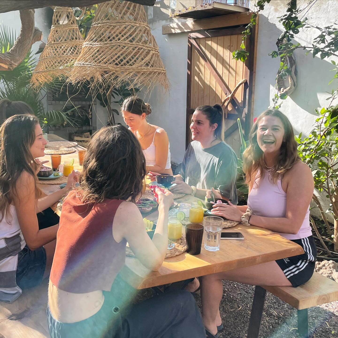 Wave Culture Tenerife Surf Camp with a stay in a relaxed surf house with great breakfast, a garden, hammocks, pool table, lounge, yoga classes and communal kitchen with BBQ area — the perfect place to unwind and connect and enjoy a 7-day kite camp just 5 minutes from El Médano.