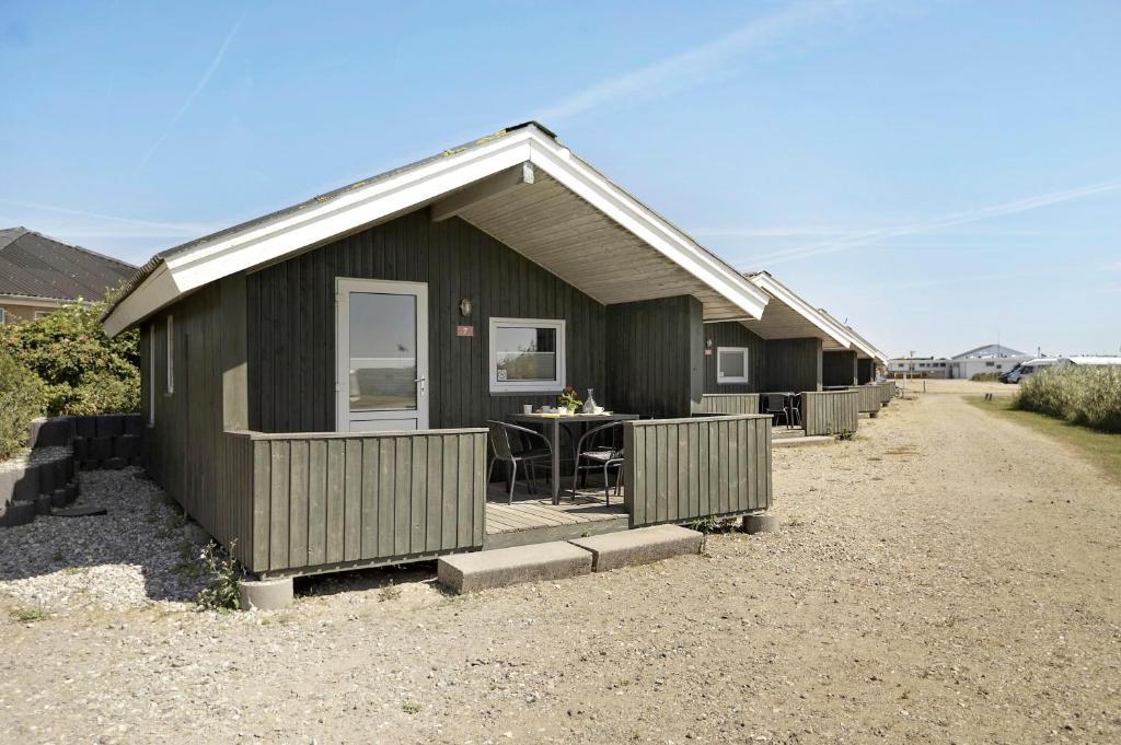 Stay at First Camp Lakolk Strand Chalets in Rømø, Denmark, 11 min walk from the kitesurf spot Rømø