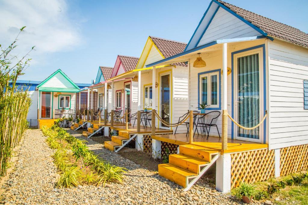 Phan Rang Kite Center at kite spot MyHoa Lagoon in Phan Rang, Vietnam